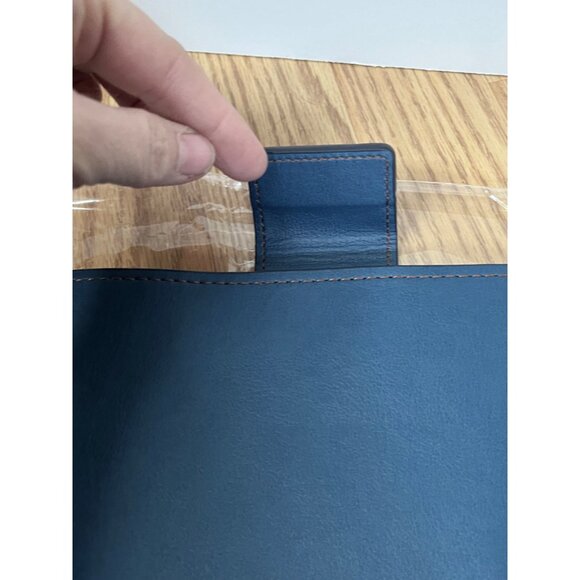 Befine‎ Leather Laptop Sleeve 13" Blue & Brown - Picture 1 of 4